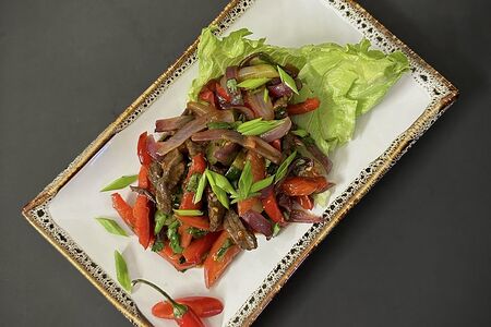 Салат из говядины по-азиатски