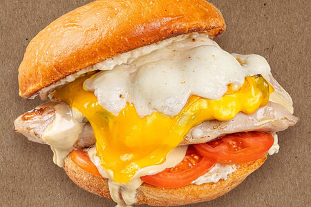 Чикен Чиззз