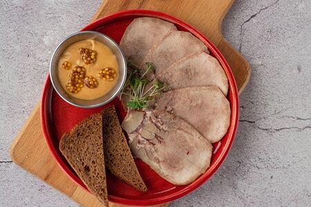 Говяжий язык