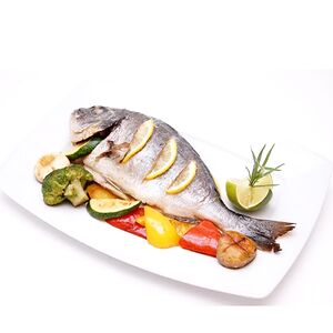 Сибас запечённый с овощами