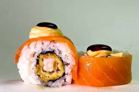 Филадельфия с креветкой темпура