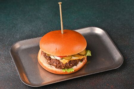 Бургер фирменый