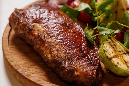 Стейк Нью-Йорк (зерновой откорм)