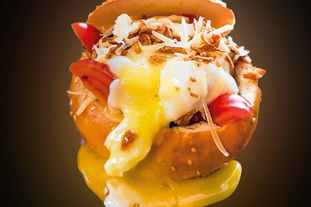 Цезарь Вулкан