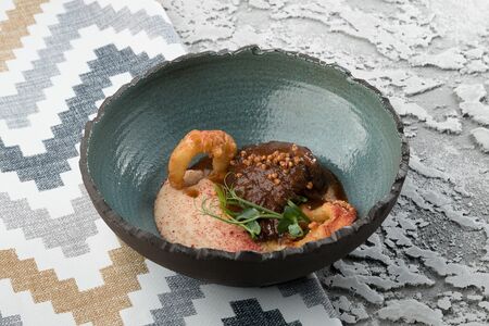 Телячьи щеки