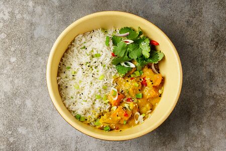 Карри Массаман