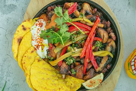 Фахитас с грибами