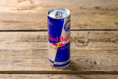 Энергетик Red Bull Sugarfree