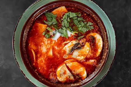 Том ям с курицей