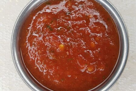 Томатно-фирменный