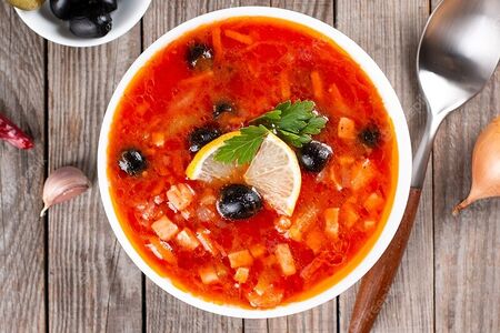 Солянка сборная мясная