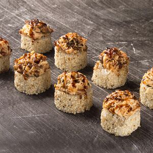 Запеченный угорь и лосось