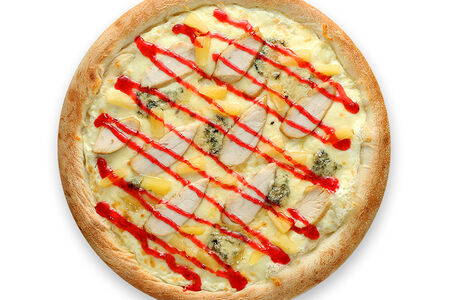 Пицца с брусникой и курицей фирменная