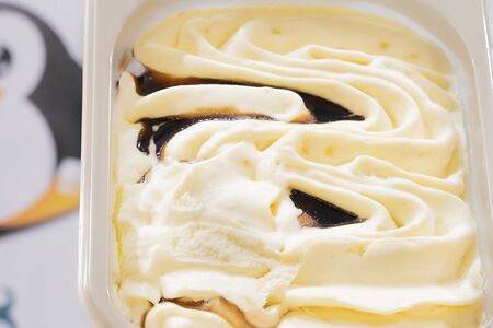 Груша в карамели