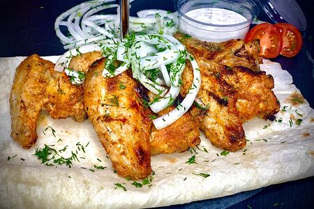 Куриные крылышки на мангале