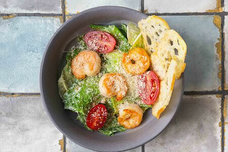 Цезарь с креветками