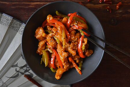 Курица в кисло-сладком соусе