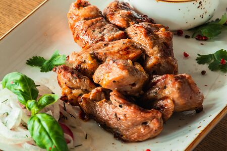 Шашлык из cвинoй шеи