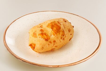 Сырная булочка