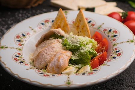 Цезарь с куриной грудкой