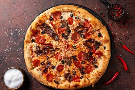 Пицца Мясная