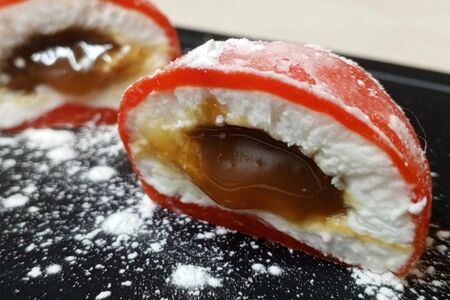 Моти Карамель