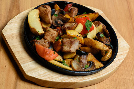 Жаркое из курицы с картофелем