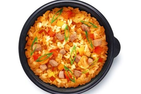 Чесночный рис с тунцом