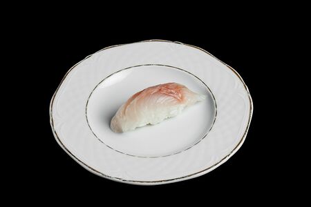 Суши с морским окунем