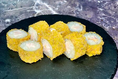 Классический ролл с цыпленком