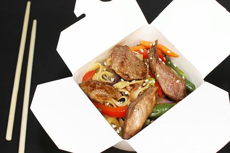 Лапша Вок с говядиной