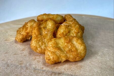 Куриные наггетсы