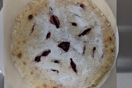 Пирог с вишней