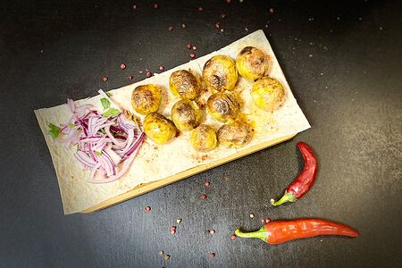 Картофель мини на углях