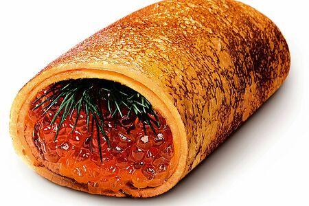 Блин большой с красной икрой и зеленью