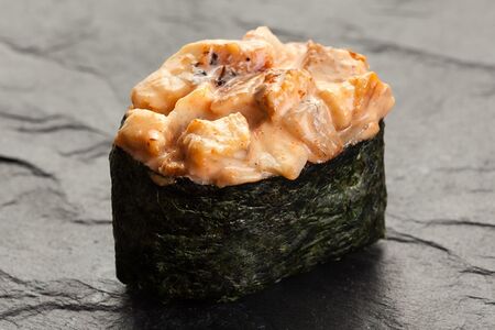 Суши Спайси унаги