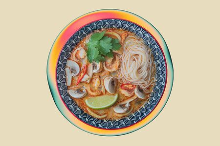 Суп Бун Том