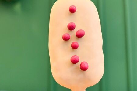 Чизкейк-эскимо ваниль-клубника