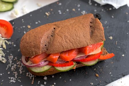 Сэндвич с сёмгой