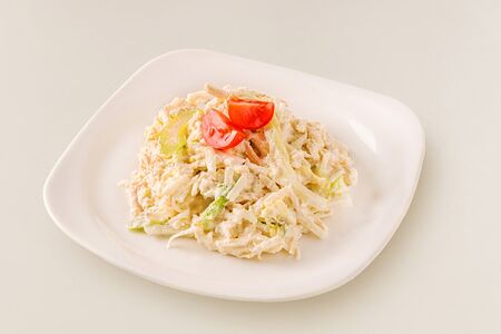 Салат с курицей и сельдереем