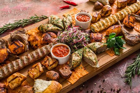 Большое Ассорти Кебаб и Шашлык