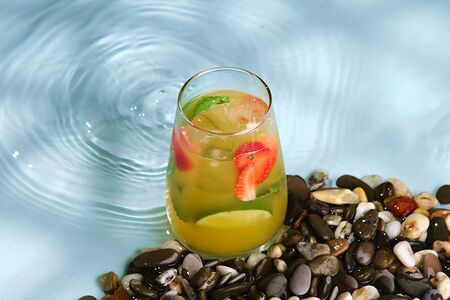 Лимонад Мохито клубничный