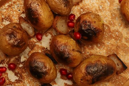 Картофель на мангале с курдюком