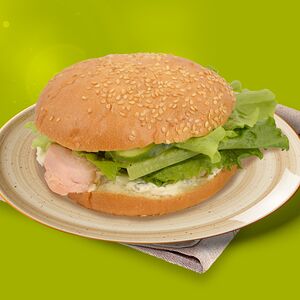 Бутерброд закрытый с курой копченой