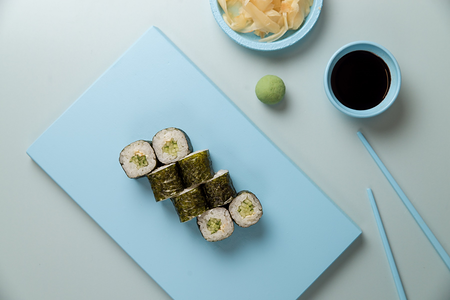 Хосомаки с огурцом