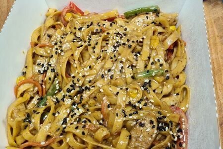 Вок-лапша Терияки с курицей