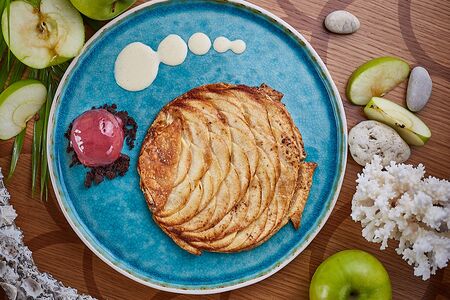 Яблочный тарт