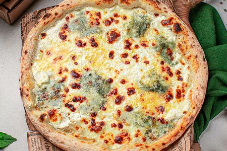 Пицца Кватро формаджи