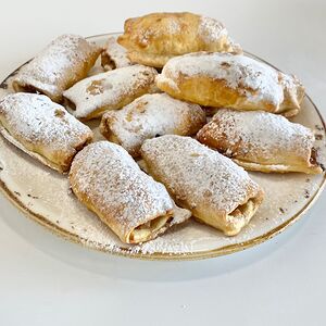 Мини штрудель с яблоком