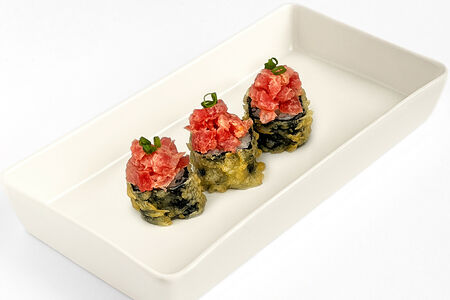 Теплый ролл с тунцом 3 шт